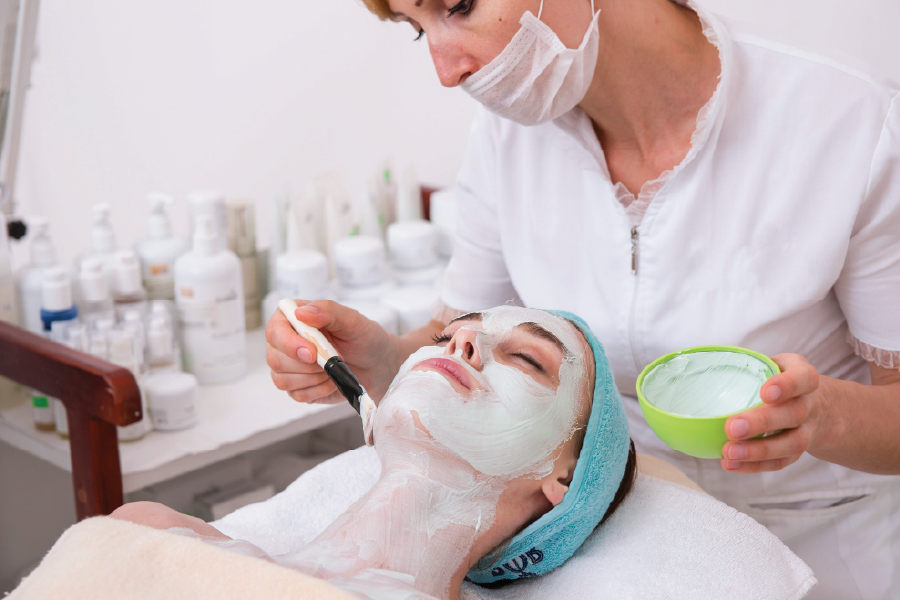 Women's Pamper Package: Full Body Massage - Image 3
