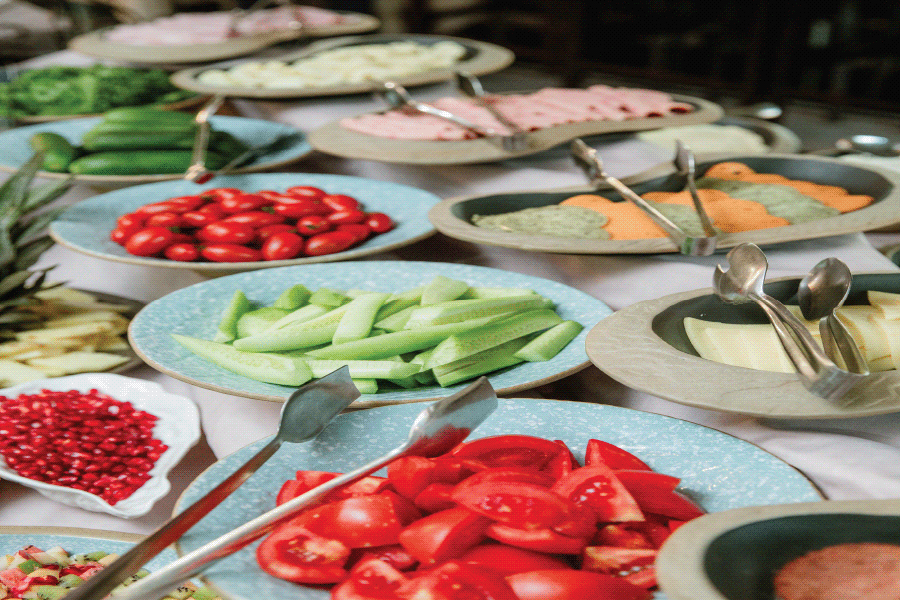 International Dinner Buffet - Image 2
